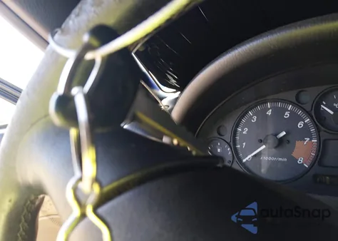 2000 Mazda Mx-5 Miata Ls/Special Edition z USA, uszkodzony, nr VIN JM1NB3537Y0153717